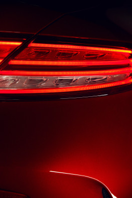 Mercedes-Benz CL200 campaign – photography Jules Esick, retouching Phillip Wurzbach 