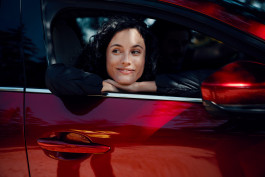 Mazda CX-30 campaign – photography Tobias Gromatzki, retouching Phillip Wurzbach 