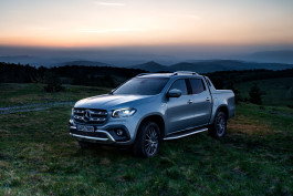Mercedes-Benz X-Class campaign – photography Tobias Gromatzki, retouching Phillip Wurzbach 