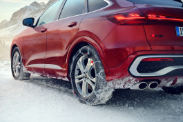 Audi SQ5 campaign – photography Ole Westermann, retouching Phillip Wurzbach 